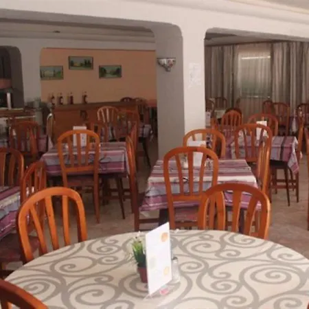 Antares Hotel *