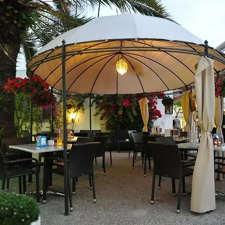 Antares * Cala d'Or (Mallorca)